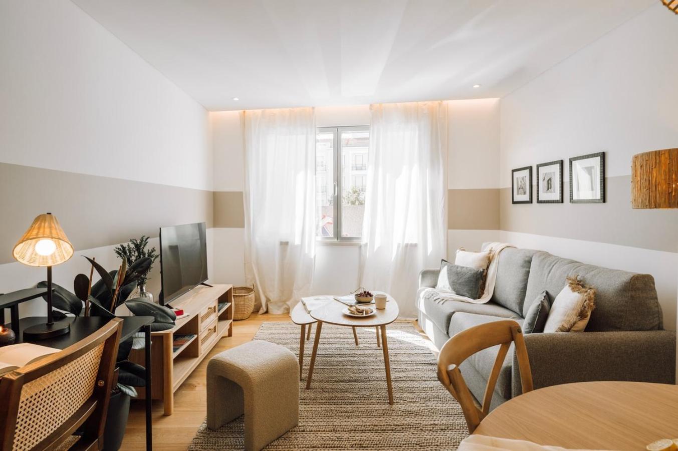 Giuseppe - 1 Bedroom And Parking In Alvalade Apartment