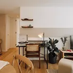 Giuseppe - 1 Bedroom And Parking In Alvalade
